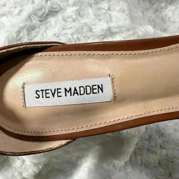Steve Madden Womens Brown Wafer Patent Stiletto Heels - Picture 8 of 8